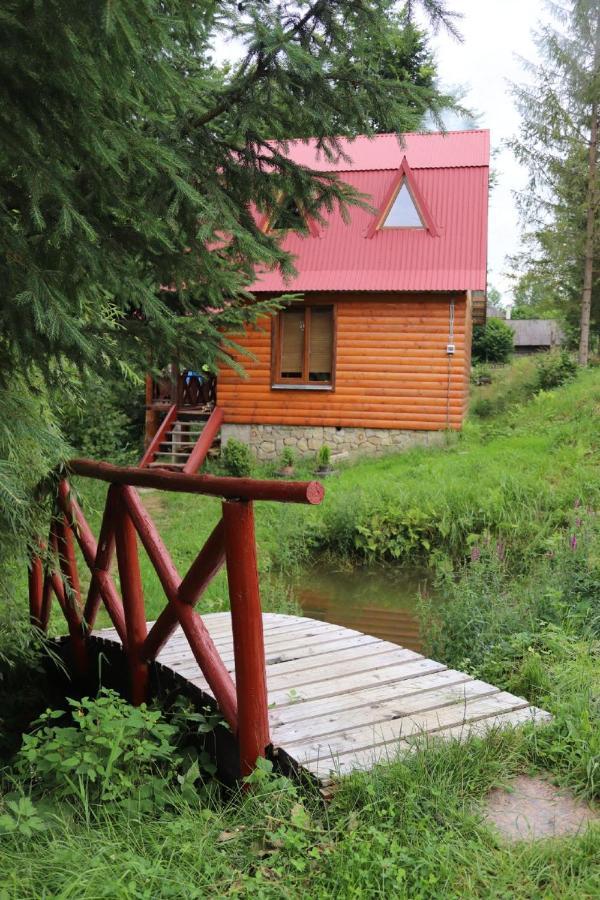 Садыба Полыцька Villa Guta Eksteriør billede